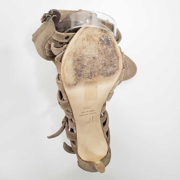 GIUSEPPE ZANOTTI Alien Grommet Cage Suede Sandal 6.5. - Picture 4 of 7